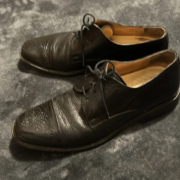 Johnston & Murphy Black Leather Men's Dress Shoes - Picture 9 of 12